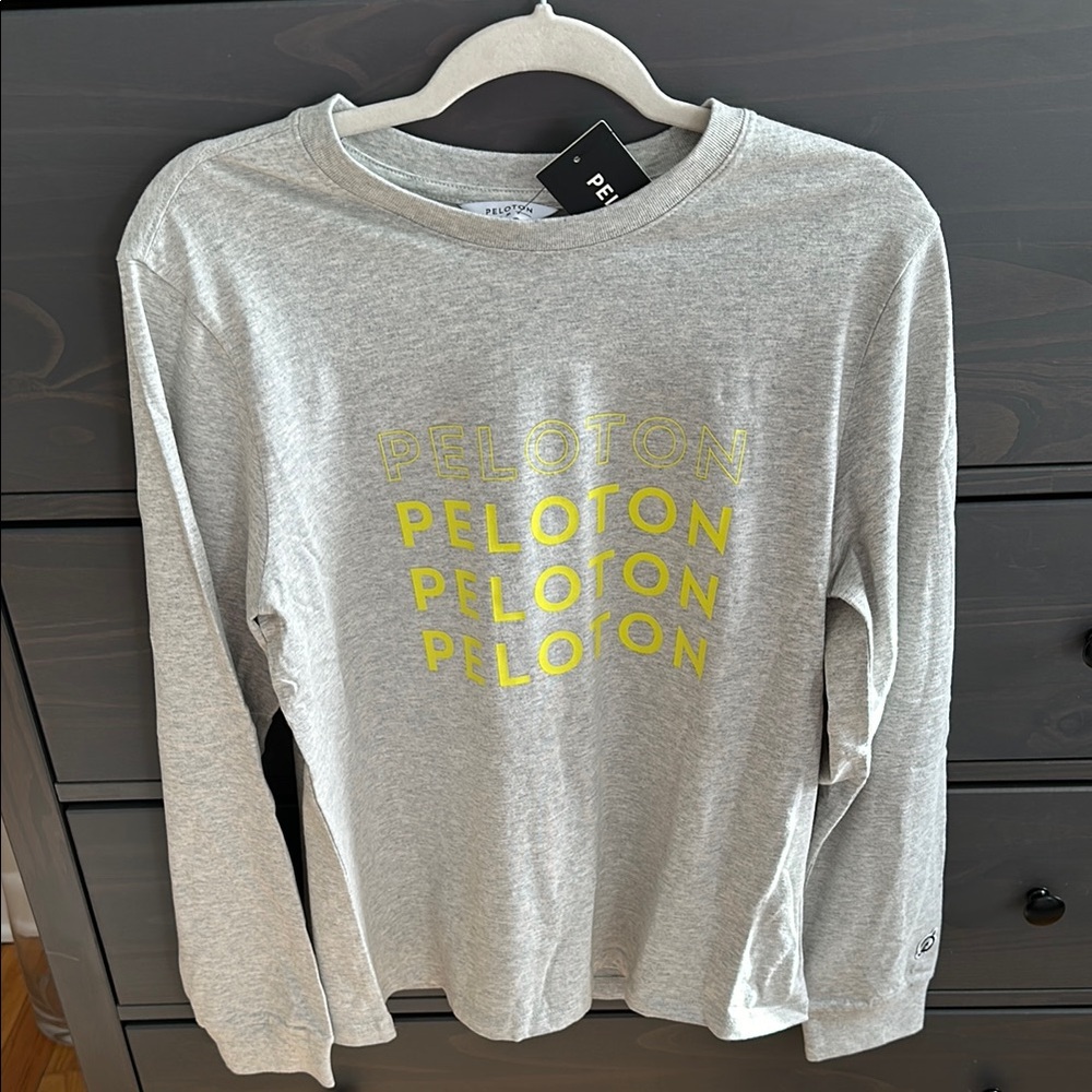 NWT Peloton long sleeve tshirt